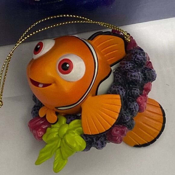 Disney Pixar Scholastic Presidents Edition Multicolor Finding Nemo Christmas Orn - Picture 2 of 9